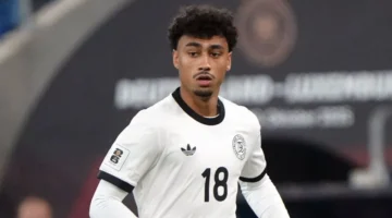 ريال مدريد وبرشلونة يتنافسان على توقيع نجم فرانكفورت بعد أدائه اللافت هذا الموسم